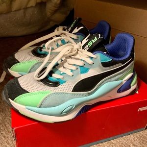 Puma sneakers